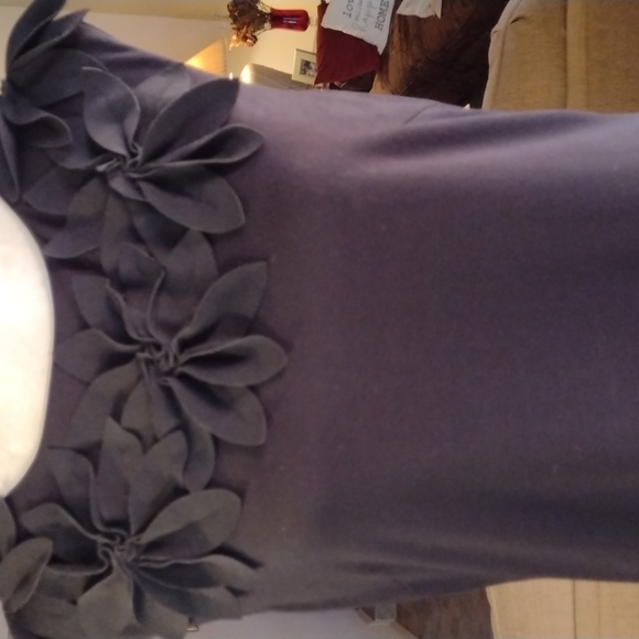 Special Occasion Dress - Picture 3 of 8